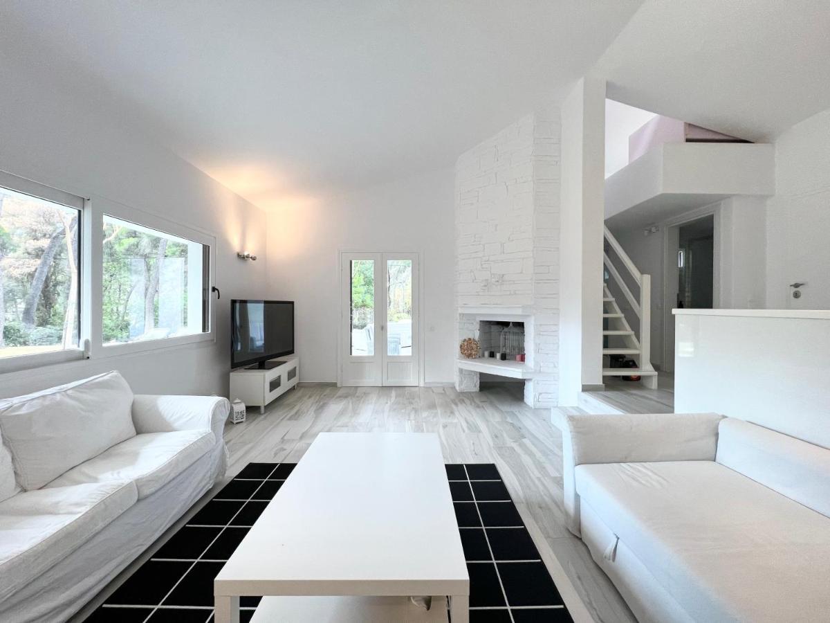 Sani Villa Christy Екстер'єр фото